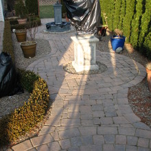 Banks Hardscapes